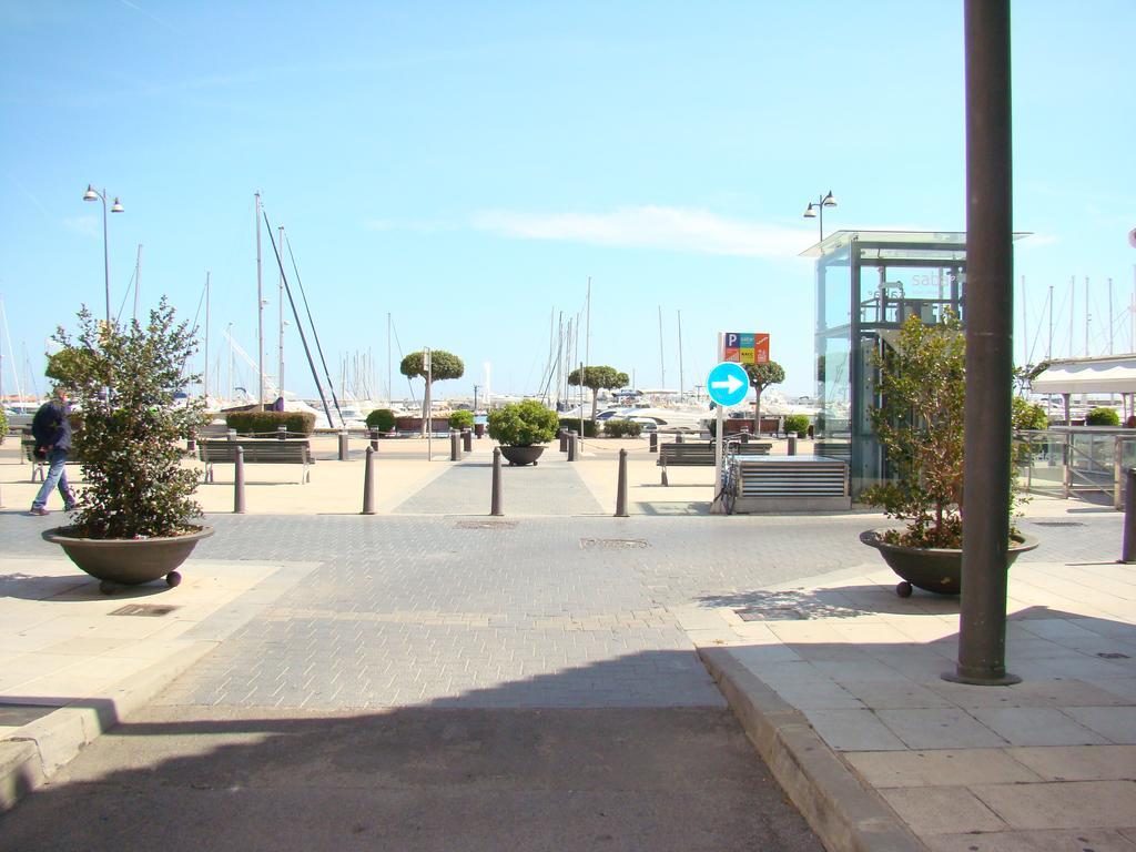 坎布里尔斯 海滩旅舍酒店 外观 照片